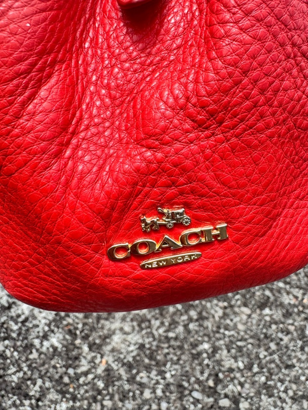 Coach Edie 31 Pebbled Leather Shoulder Bag Red Hobo Gold Hardware - Picture 9 of 16